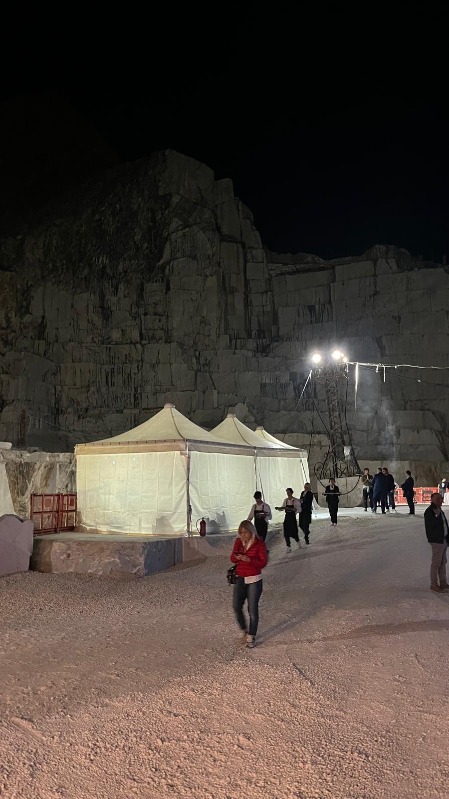 cantera mármol carrara