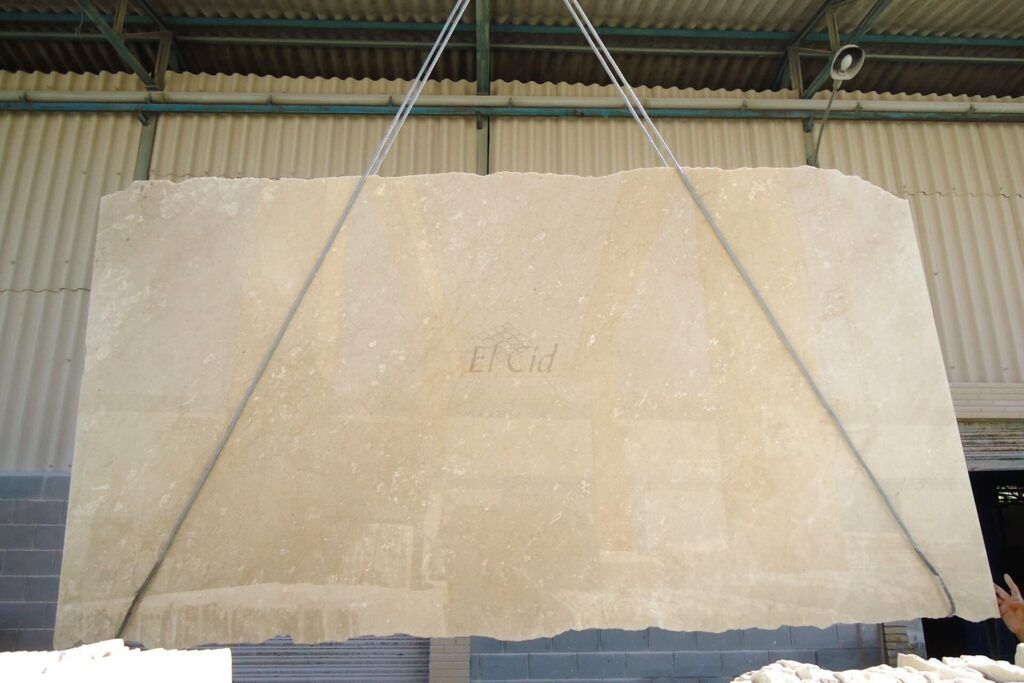 tabla mármol crema marfil pulido transparente fabrica en Monforte del Cid Alicante